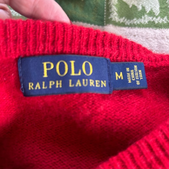 Polo Ralph Lauren Red Men’s Sweater Size Medium Beautiful For The Holidays - Picture 5 of 5